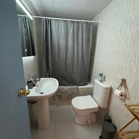 Apartment Proche Port Dans Le Centre *